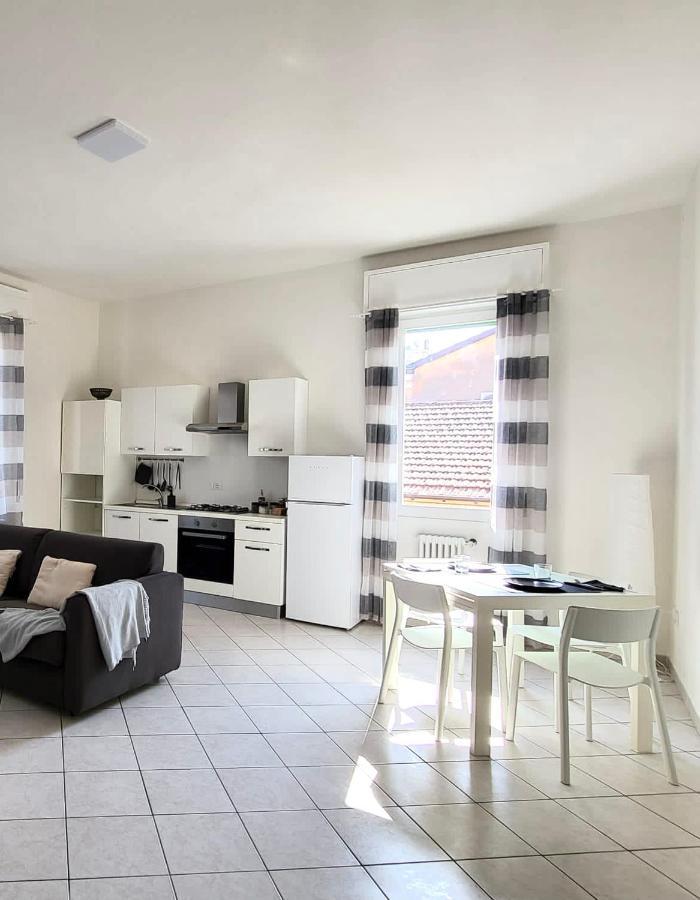White Home Forli Centro Bagian luar foto